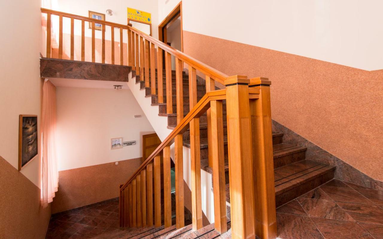 Hotel Villa Matic Неум Екстериор снимка