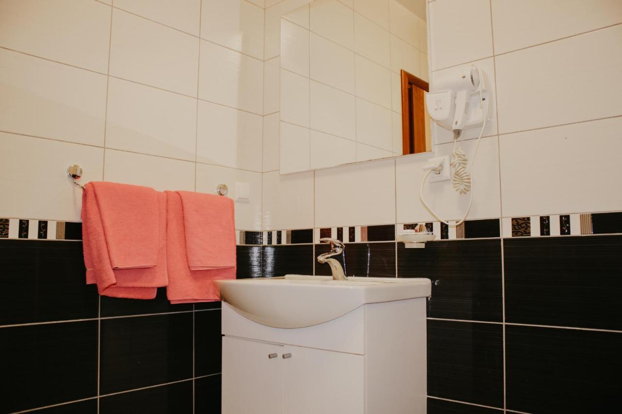 Hotel Villa Matic Неум Екстериор снимка