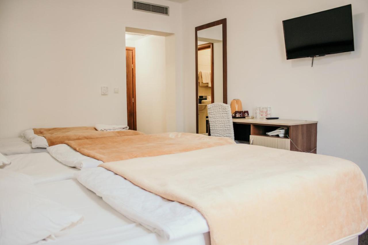 Hotel Villa Matic Неум Екстериор снимка