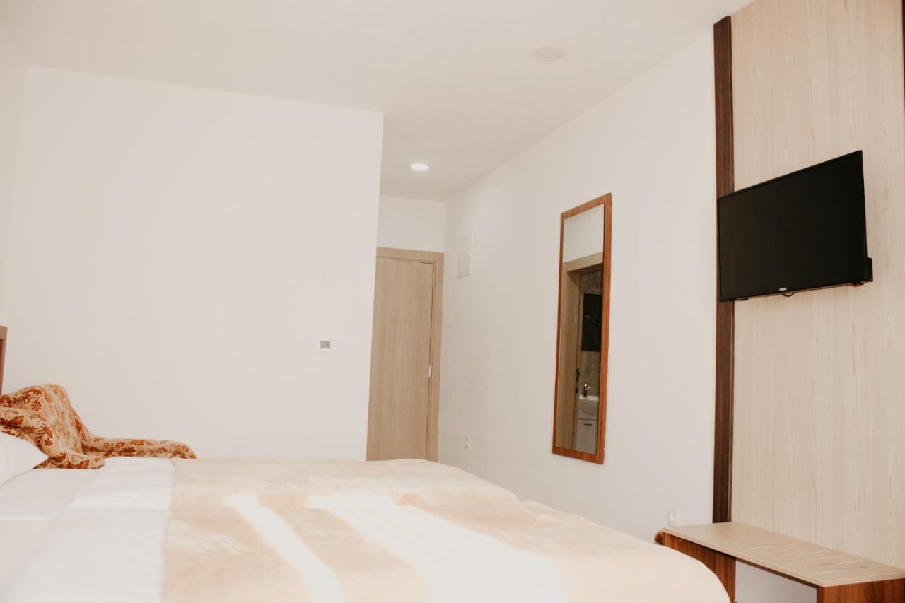 Hotel Villa Matic Неум Екстериор снимка