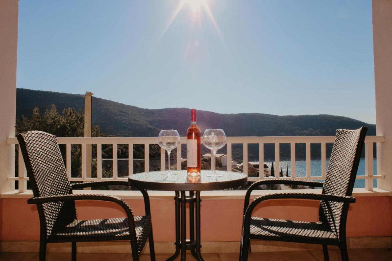 Hotel Villa Matic Неум Екстериор снимка