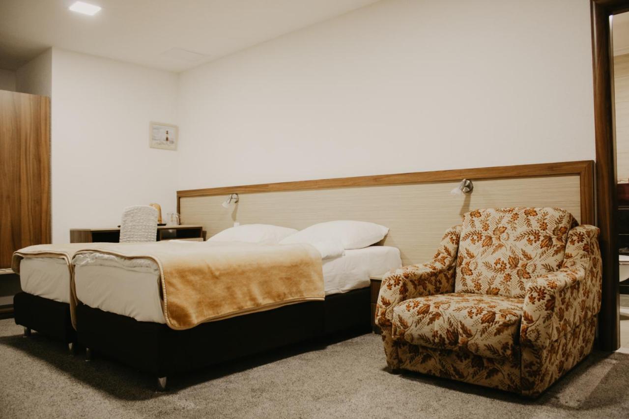 Hotel Villa Matic Неум Екстериор снимка